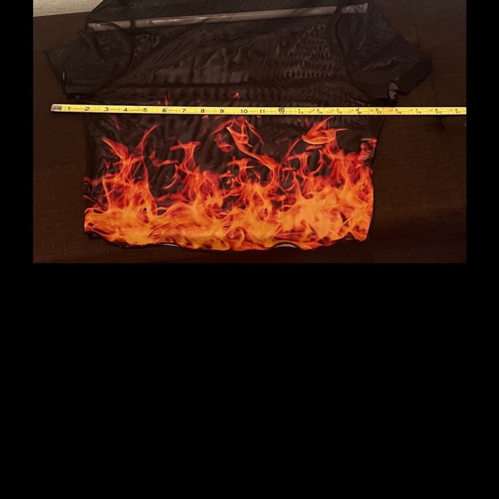 #1102**Black and Orange Mesh Flame Top - Picture 4 of 8